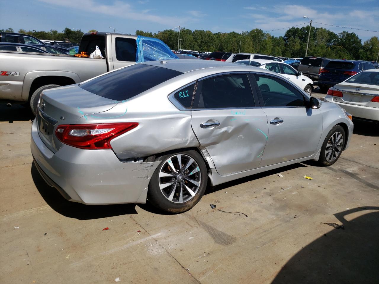 Lot #2828653123 2017 NISSAN ALTIMA 2.5