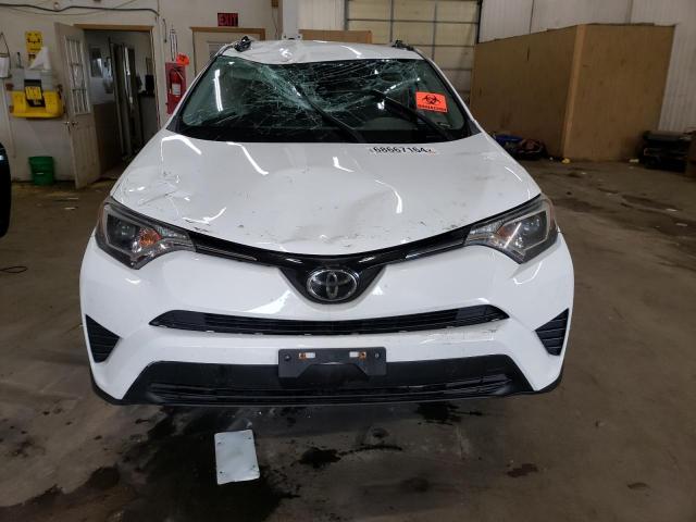 VIN 2T3BFREV8JW777247 2018 Toyota RAV4, LE no.5