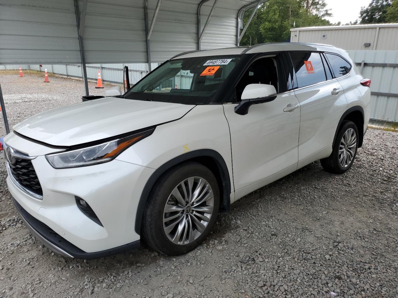 TOYOTA HIGHLANDER PLATINUM