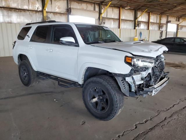 2020 TOYOTA 4RUNNER SR - JTEBU5JR3L5783132