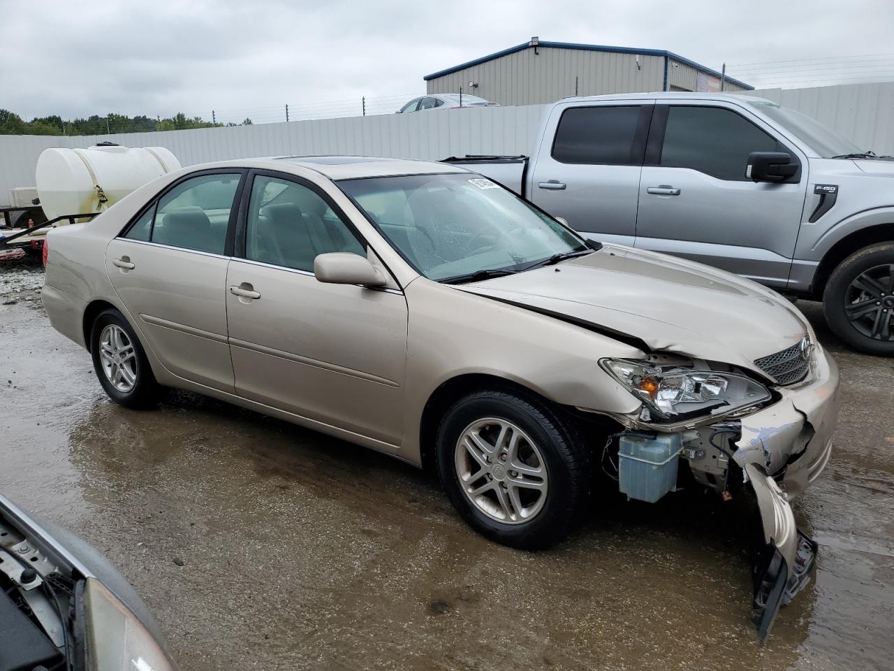 Lot #2748974364 2002 TOYOTA CAMRY LE