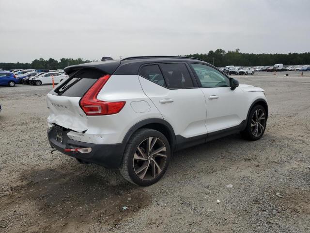 VIN YV4AC2HM5K2118760 2019 Volvo XC40, T4 R-Design no.3