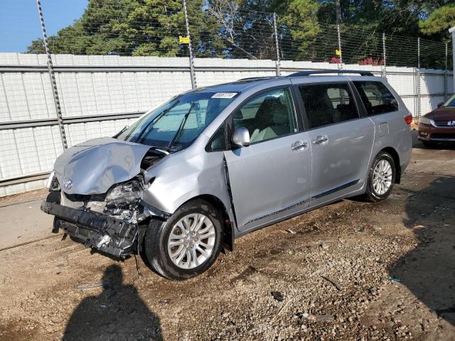 Toyota SIENNA XLE