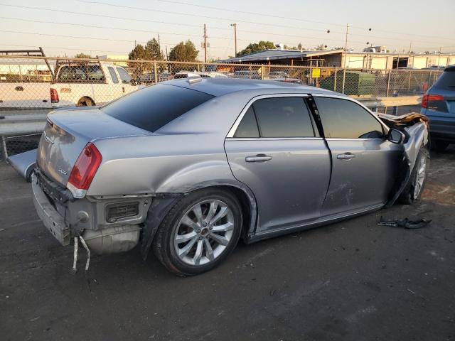 VIN 2C3CCARG4FH736717 2015 Chrysler 300, Limited no.3