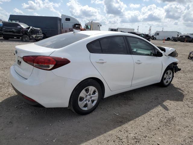 VIN 3KPFL4A76JE217713 2018 KIA Forte, LX no.3