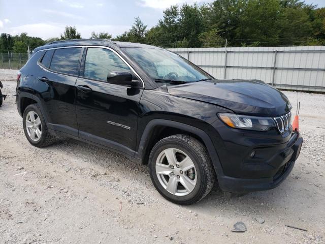 VIN 3C4NJDBB0NT165596 2022 Jeep Compass, Latitude no.4