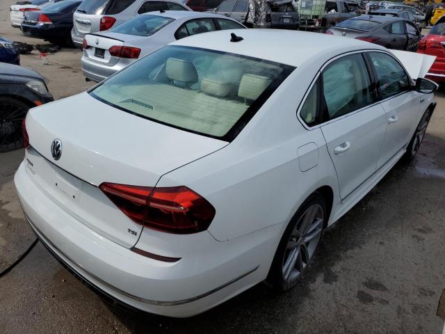 2017 VOLKSWAGEN PASSAT R-L - 1VWDT7A32HC032918