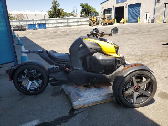 CAN-AM RYKER SPOR 2024 two tone  gas 3JB2JEG25RJ001007 photo #1