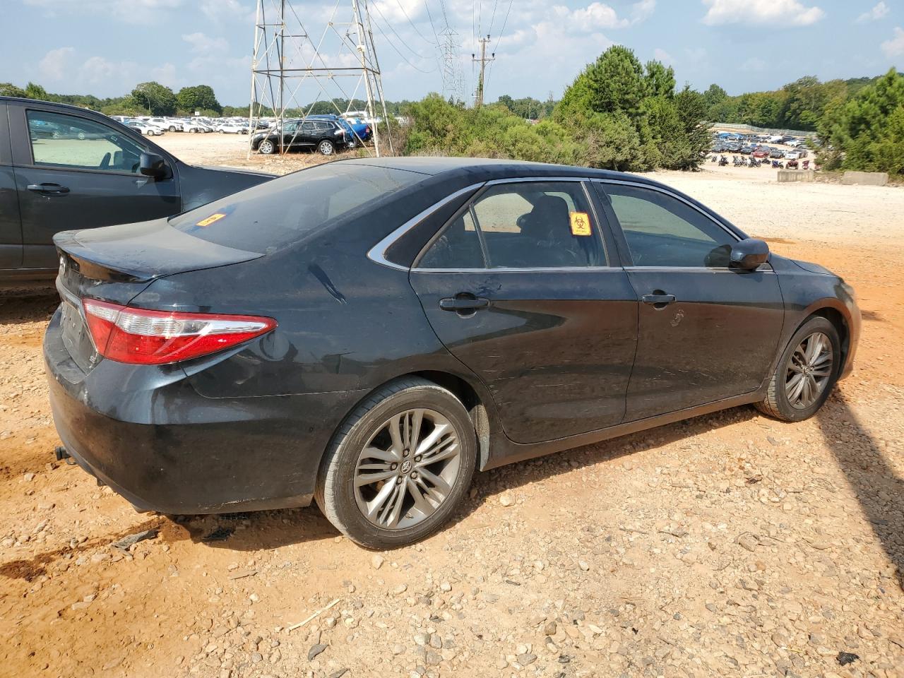 TOYOTA CAMRY LE