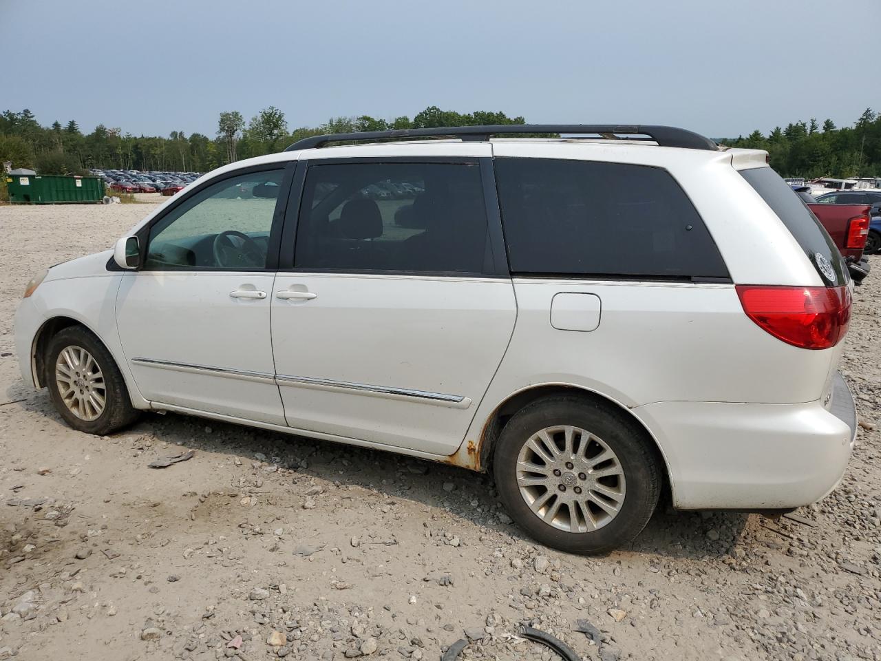 2008 Toyota SIENNA XLE