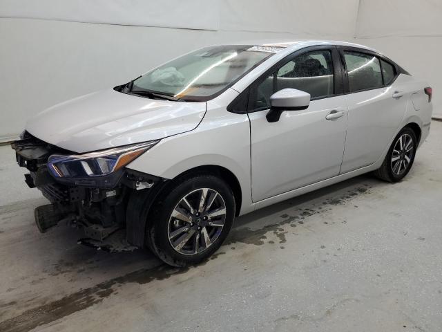 NISSAN VERSA SV
