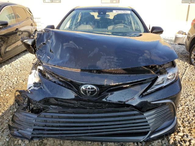 VIN 4T1C11AK2PU132806 2023 Toyota Camry, LE no.5