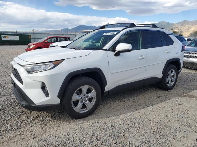 2020 TOYOTA RAV4 XLE - JTMP1RFV9LD529849