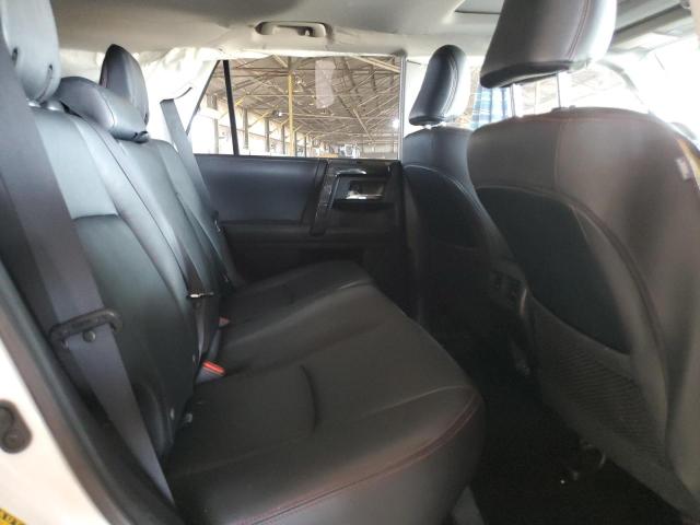 2020 TOYOTA 4RUNNER SR - JTEBU5JR3L5783132