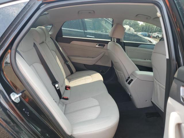 2019 HYUNDAI SONATA PLU KMHE14L24KA092620