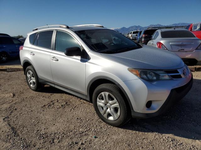 VIN 2T3ZFREV9FW139725 2015 Toyota RAV4, LE no.4