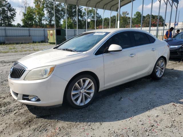 VIN 1G4PS5SK3D4178404 2013 Buick Verano no.1