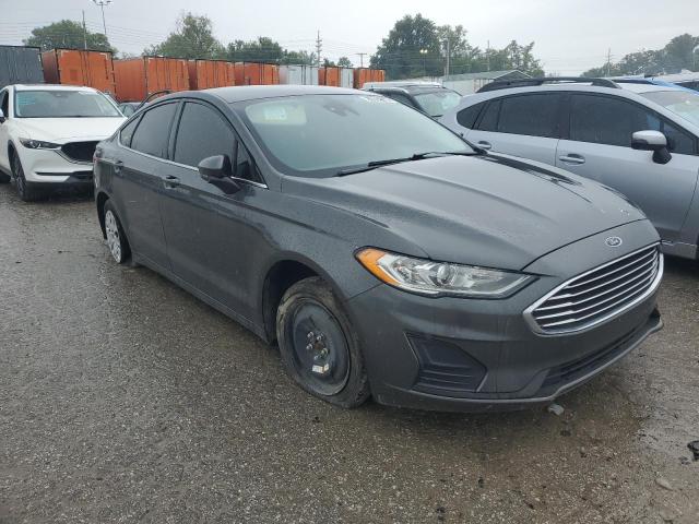 VIN 3FA6P0G70KR170120 2019 Ford Fusion, S no.4