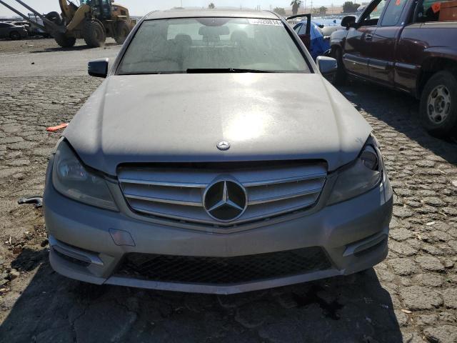 VIN WDDGF4HB4DA807654 2013 Mercedes-Benz C-Class, 250 no.5