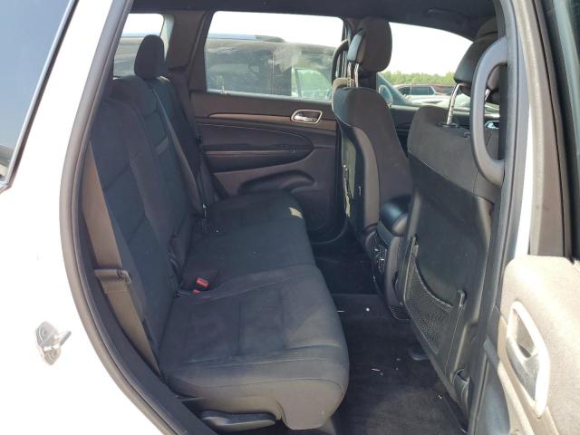 2018 JEEP GRAND CHER - 1C4RJEAG7JC400036