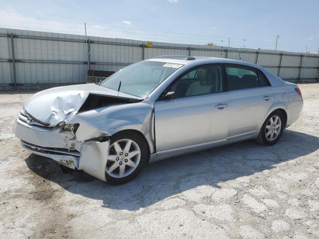 TOYOTA AVALON XL
