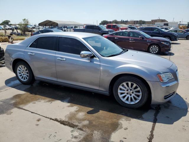 VIN 2C3CCAAG2EH288570 2014 Chrysler 300 no.4