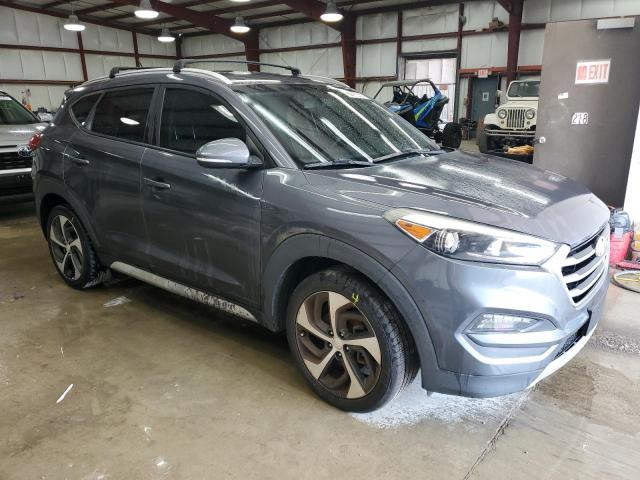 VIN KM8J33A20HU519837 2017 Hyundai Tucson, Limited no.4