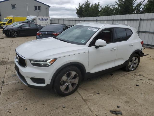 VIN YV4162XZ1K2013931 2019 Volvo XC40, T5 Momentum no.1