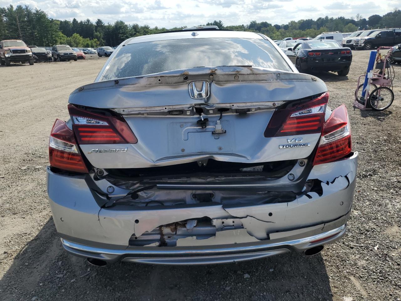 Lot #3006469152 2016 HONDA ACCORD TOU