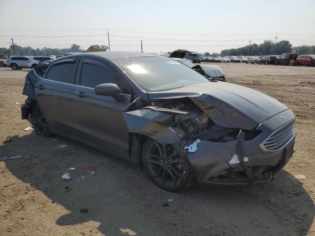 VIN 3FA6P0T96JR136625 2018 Ford Fusion, SE no.4