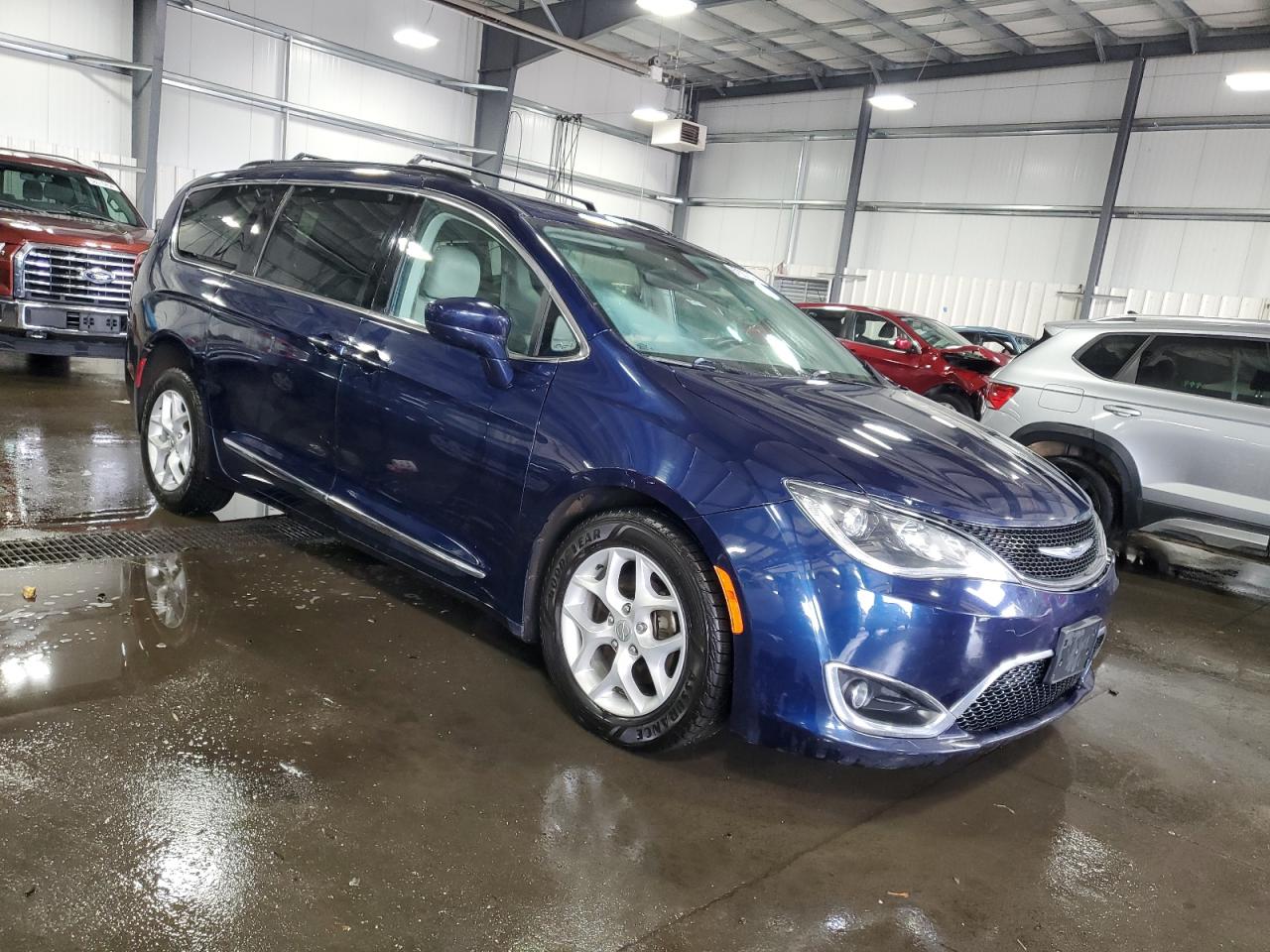 Lot #2976986780 2017 CHRYSLER PACIFICA T