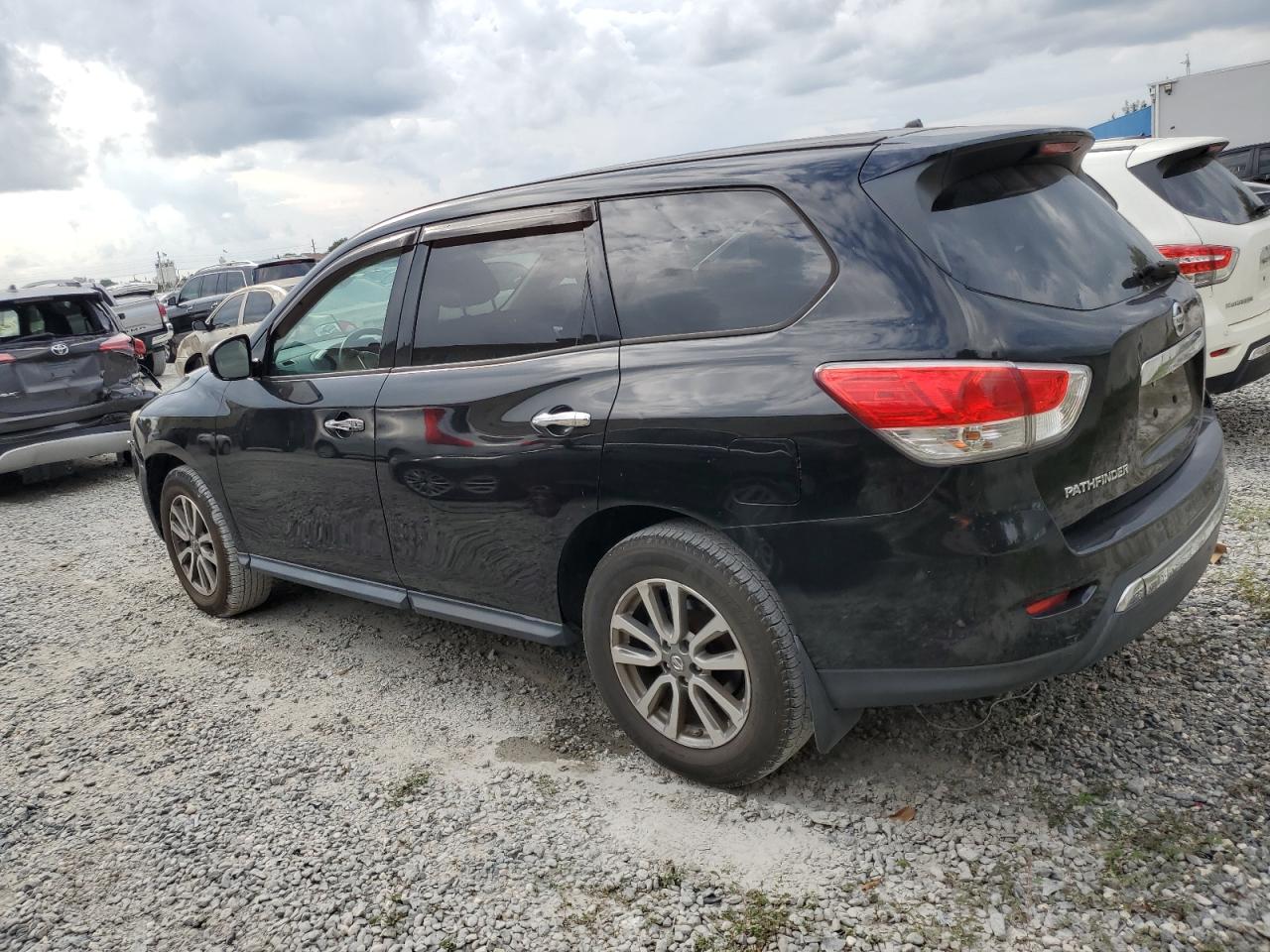 Lot #2768814217 2013 NISSAN PATHFINDER