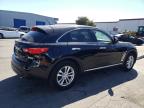 INFINITI QX70 photo