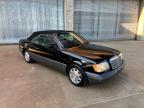 MERCEDES-BENZ E 320 photo