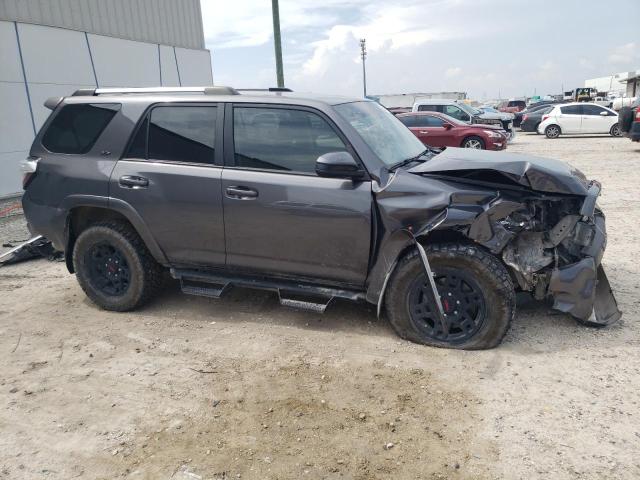 2022 TOYOTA 4RUNNER SR - JTEMU5JR0N6021186