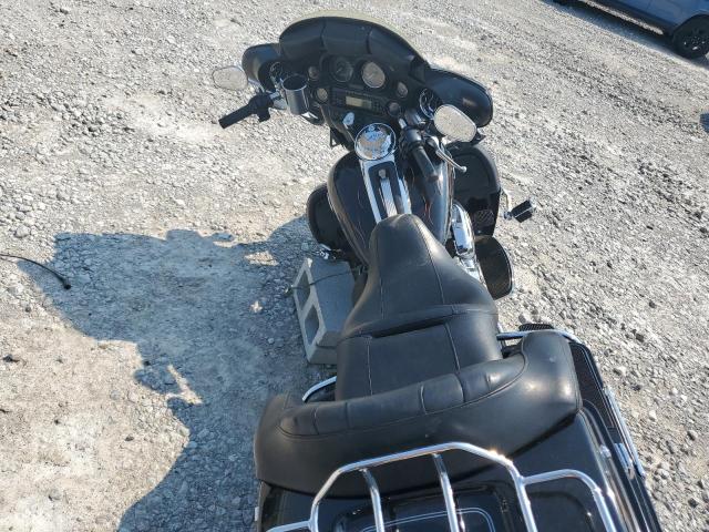 2010 HARLEY-DAVIDSON FLHTCU 1HD1FC419AB637643