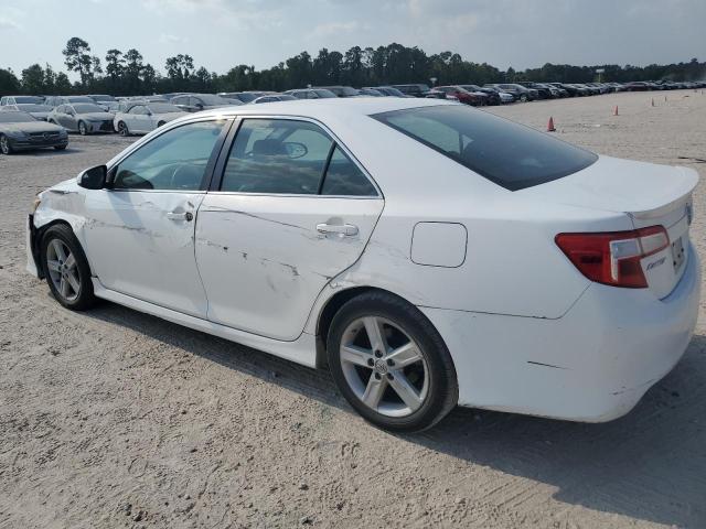 VIN 4T1BF1FKXEU781272 2014 Toyota Camry, L no.2