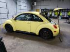 VOLKSWAGEN NEW BEETLE photo