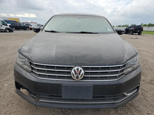2018 VOLKSWAGEN PASSAT SE - 1VWBA7A31JC044237