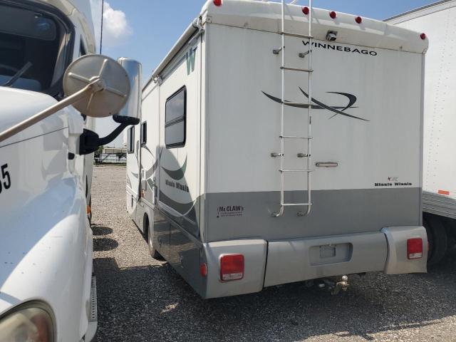 WINNEBAGO MOTORHOME 2004 white  gas 1FDXE45SX4HA12564 photo #4