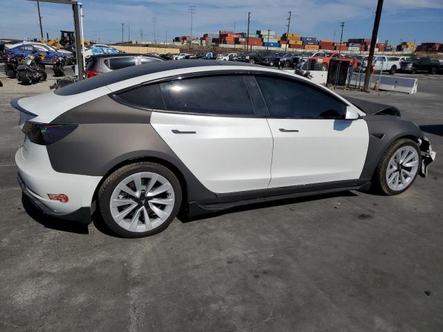 2022 TESLA 3 5YJ3E1EB3NF143581
