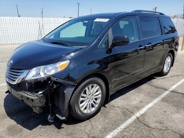 2017 TOYOTA SIENNA XLE 2017