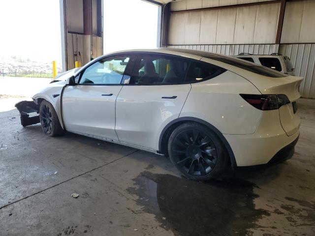 VIN 7SAYGAEE3PF685621 2023 TESLA MODEL Y no.2