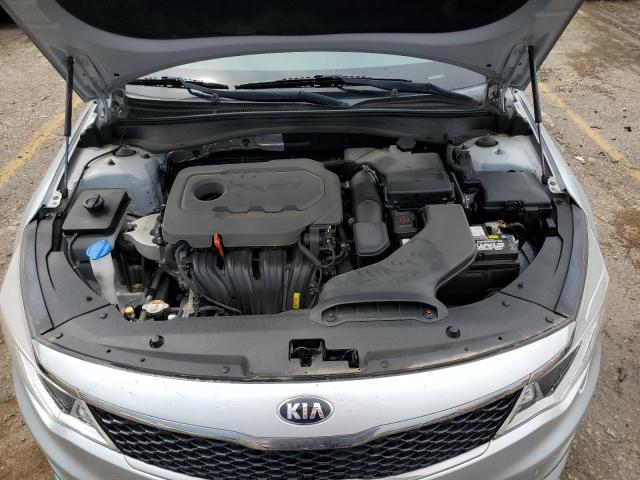 VIN 5XXGT4L37GG065696 2016 KIA Optima, LX no.11