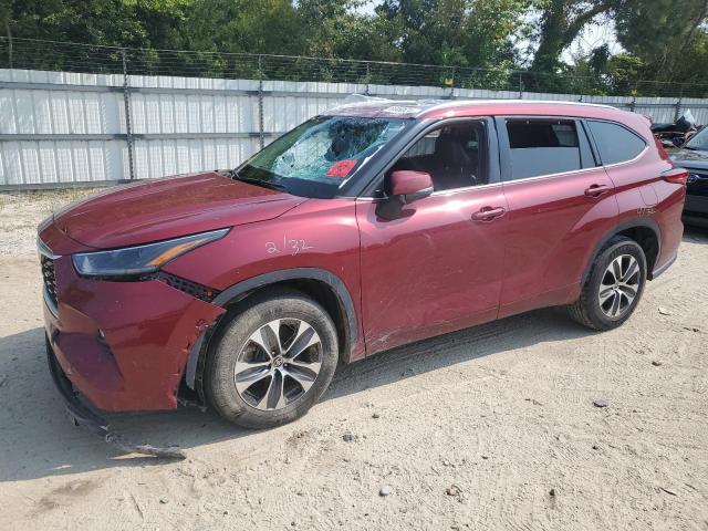 VIN 5TDGZRAH9MS519807 2021 Toyota Highlander, Xle no.1