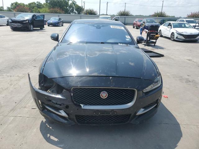 VIN SAJAF4BVXHCP12613 2017 Jaguar XE, R - Sport no.5