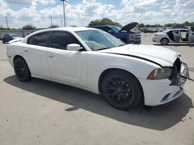 VIN 2C3CDXBG1EH134592 2014 Dodge Charger, SE no.4