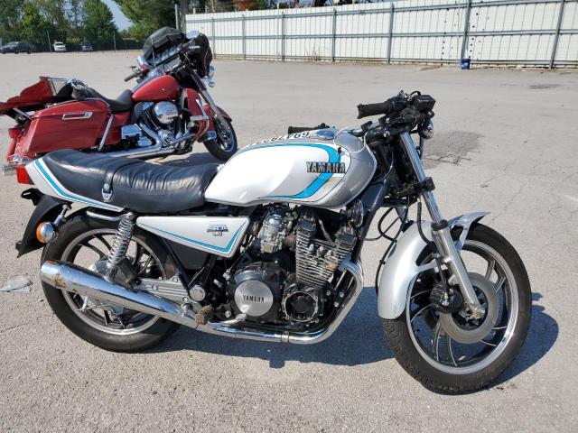 YAMAHA XJ650 R