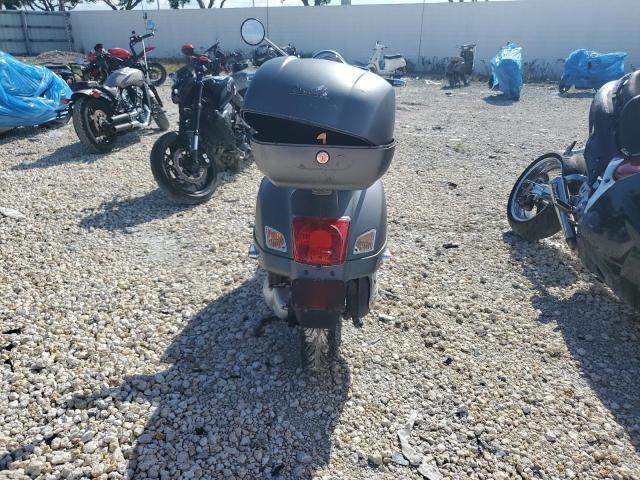 2016 VESPA GTS 300 SU ZAPM459L8G5101427
