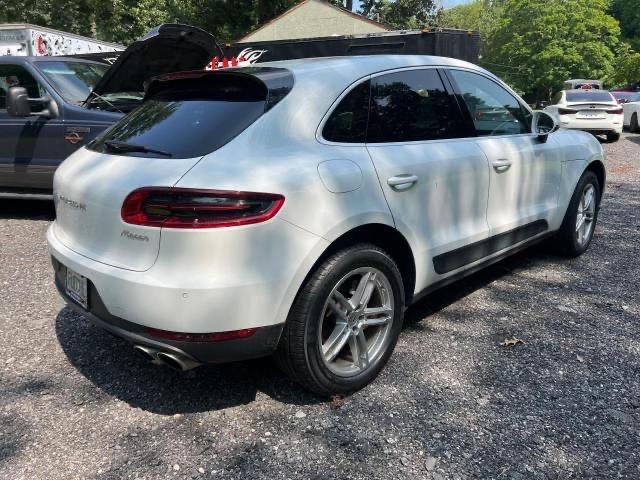 VIN WP1AB2A5XGLB56414 2016 Porsche Macan, S no.4